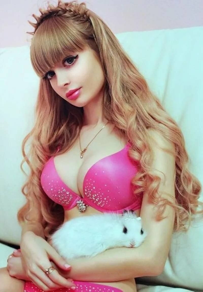 Анжелика Кенова