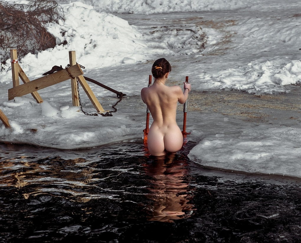 Красавицы голые в воде