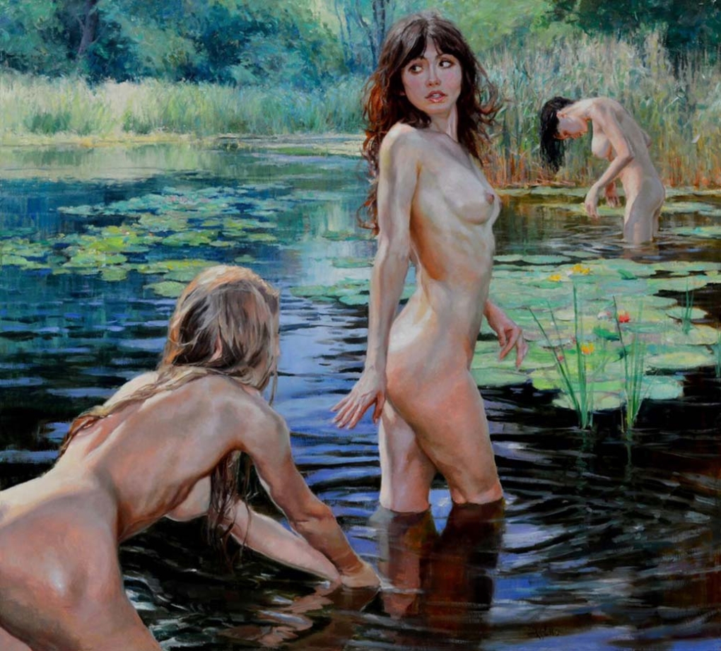 Голенькие девушки в воде